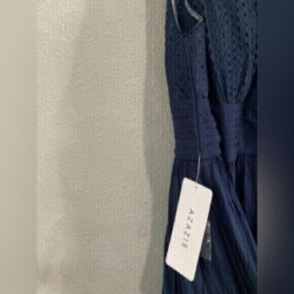 New Azazie Helga Empire Waist Lace Maxi Bridesmaid Wedding Event Party Dress - Picture 6 of 13